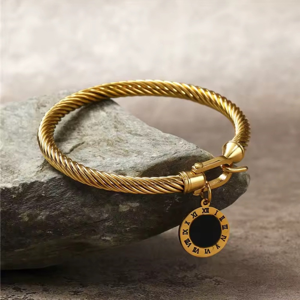 Roman Numeral Stainless Steel Wire Rope Bracelet ✨ Horseshoe Buckle | Women’s - Picture 3 of 4